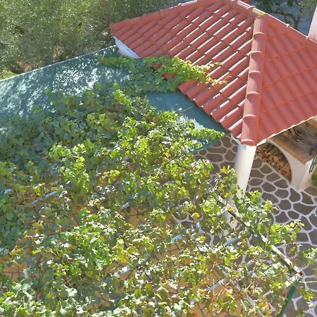 Reverenza Apartment Lixouri